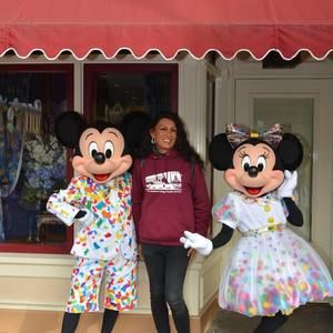 Meet your Posher, Ajana